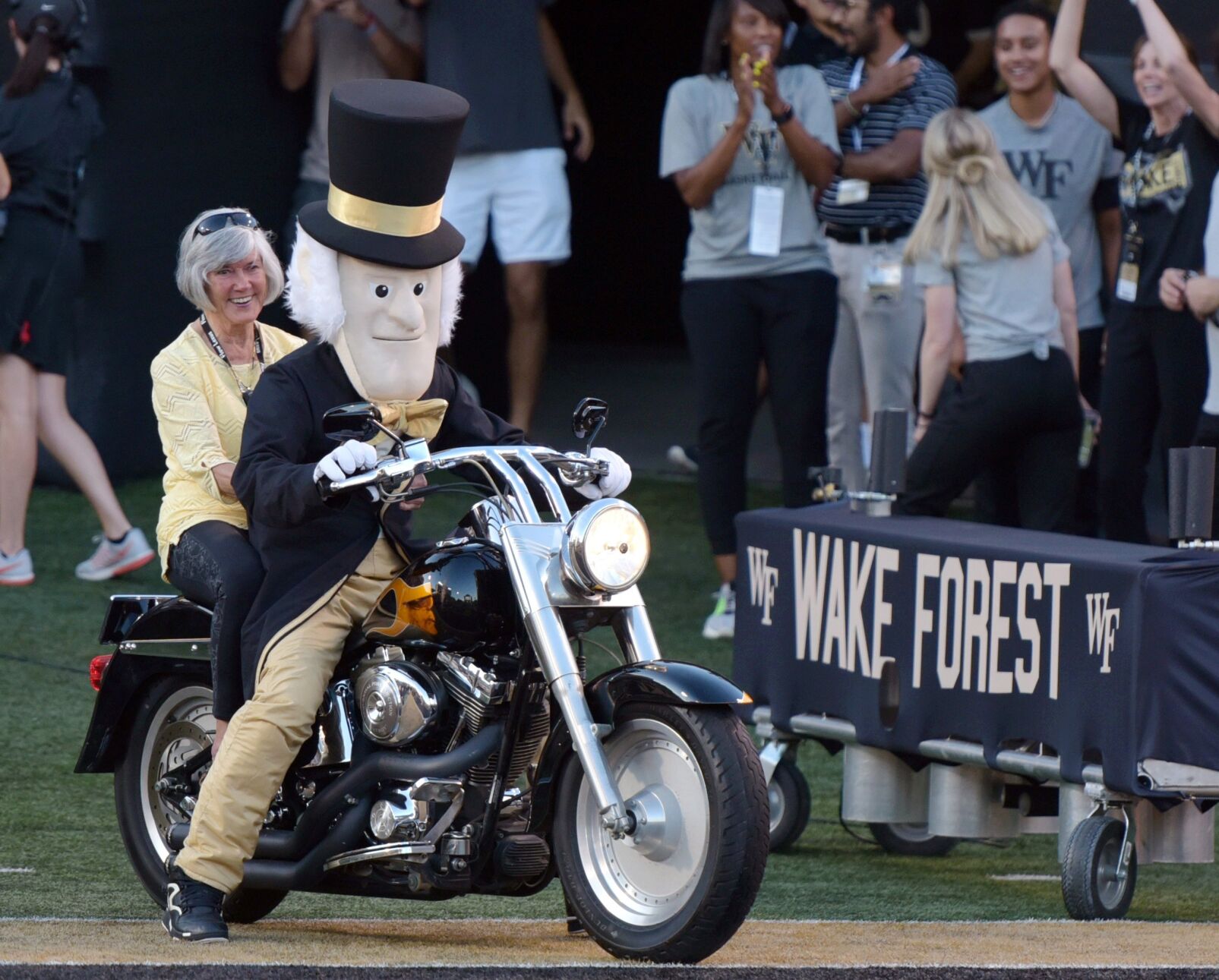 Football VMI Wake Forest